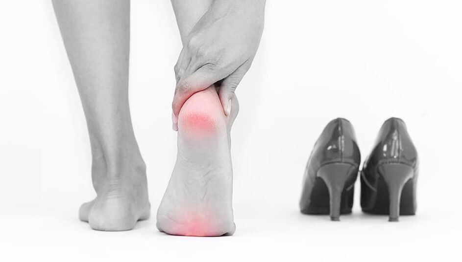Because the appearance of varicose veins is an uncomfortable shoe